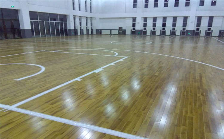 專(zhuān)業(yè)體育木地板價(jià)格是多少