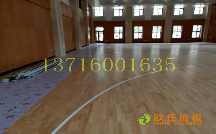 黑龍江雙鴨山籃球館木地板案例—歐氏舞臺木地板廠(chǎng)家
